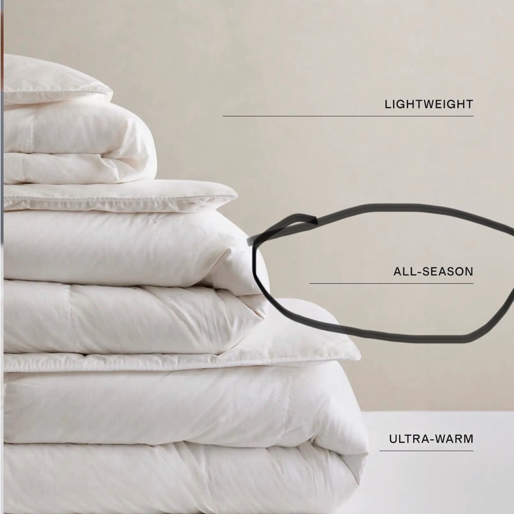 QUINCE Premium Down Alternative Comforter Full/Queen 7274 - Picture 3 of 5